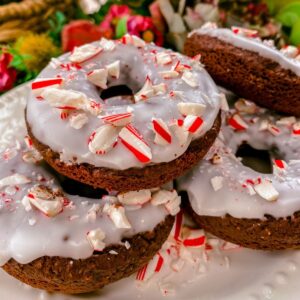 paleo gluten free dairy free vegan healthy protein chocolate peppermint donuts