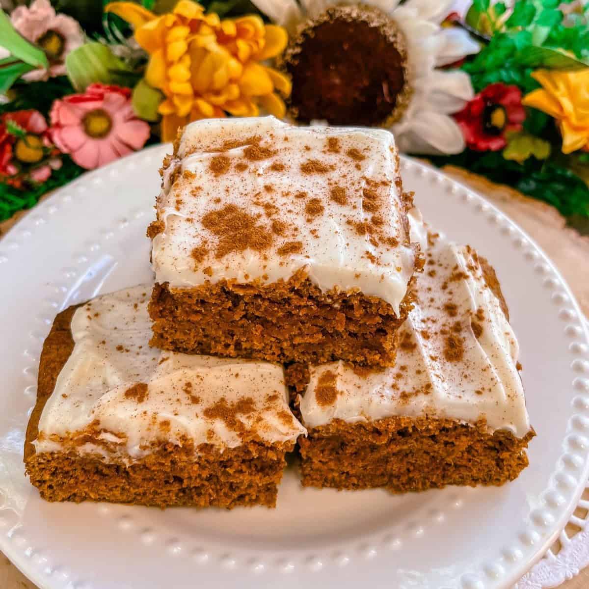 paleo gluten free dairy free refined sugar free pumpkin cake