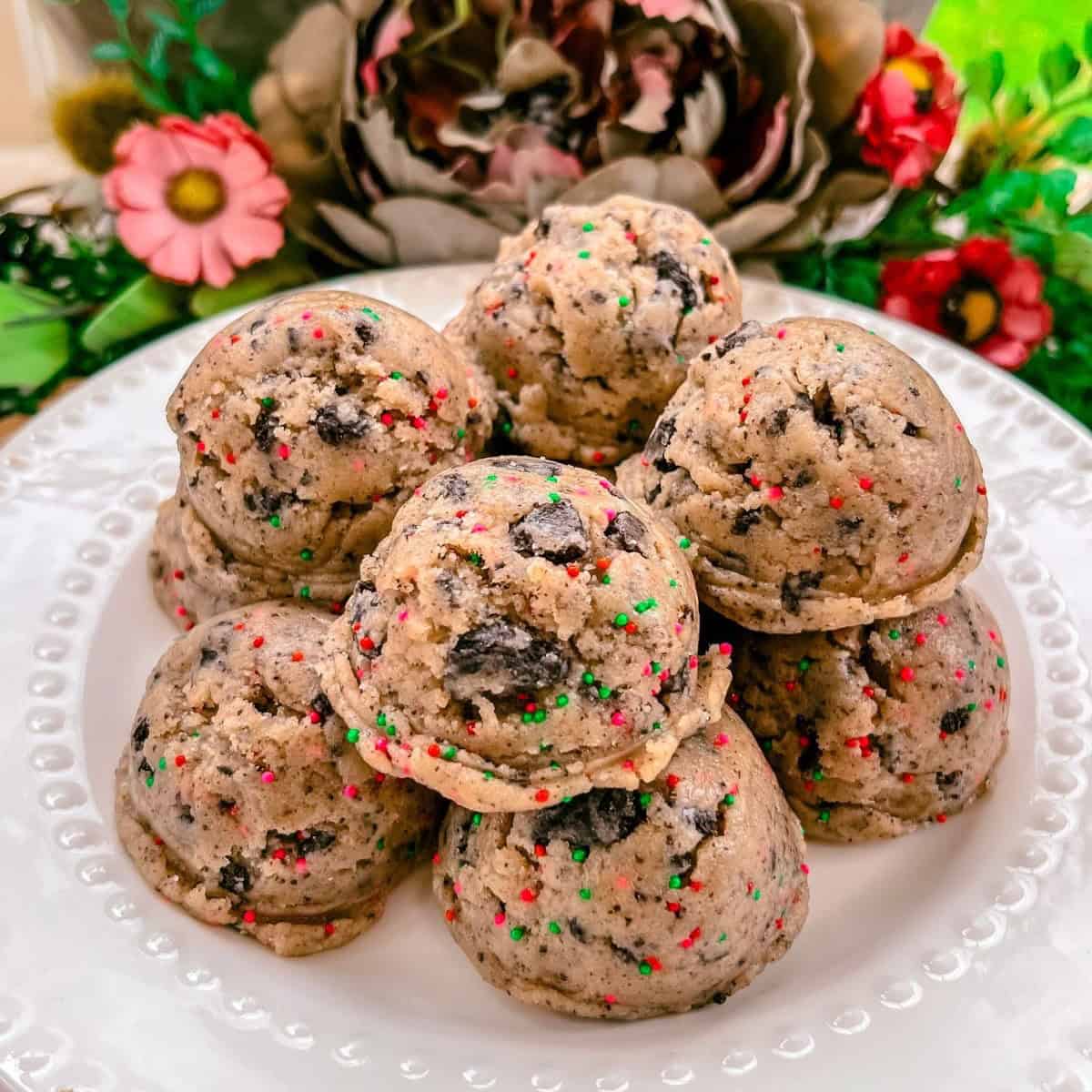 vegan gluten free dairy free peppermint cookies and cream cookie dough