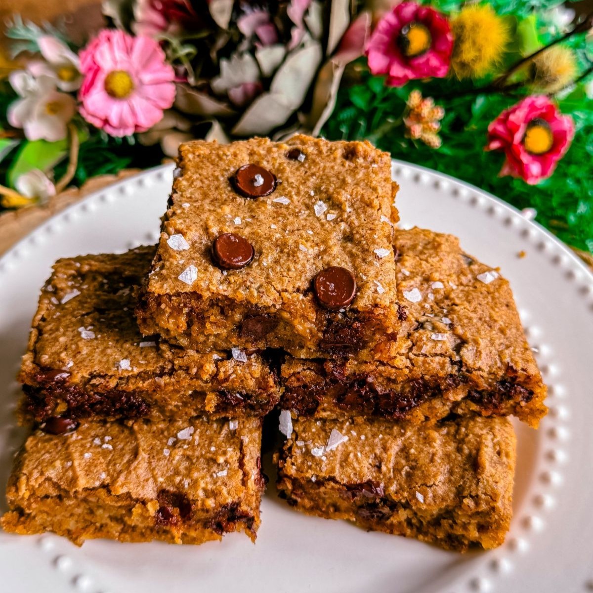 vegan gluten free dairy free refined sugar free healthy chickpea protein cookie bars