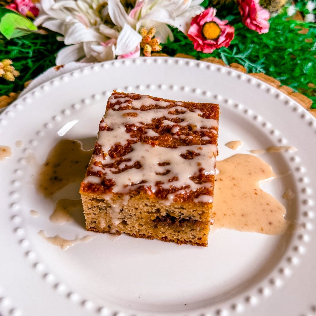 paleo gluten free dairy free healthy cinnamon roll banana bread snack cake
