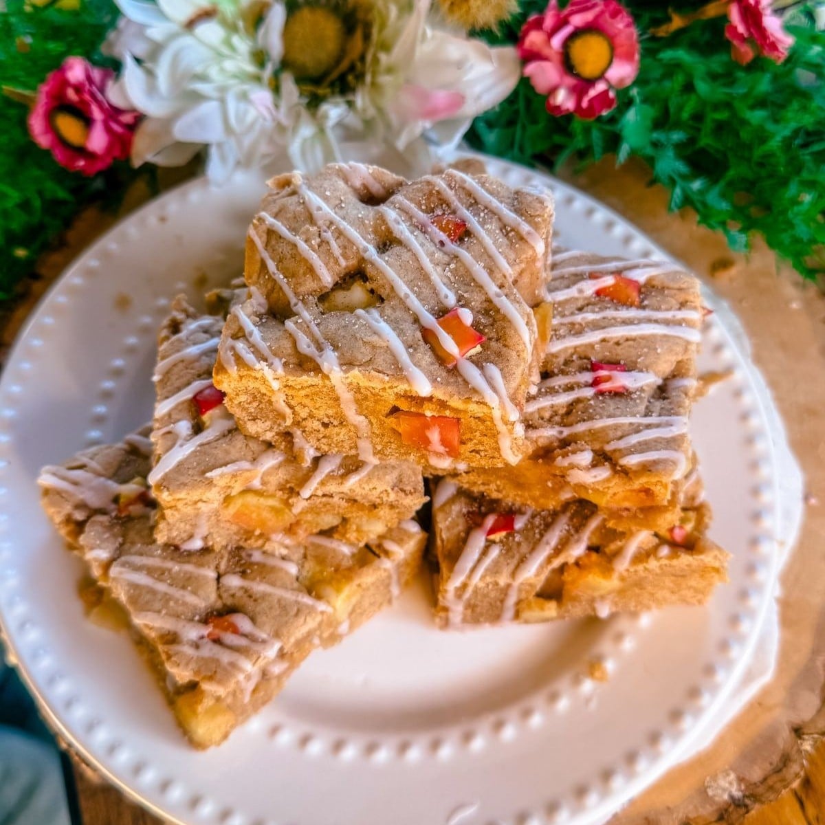 healthy gluten free dairy free apple cinnamon cookie bars